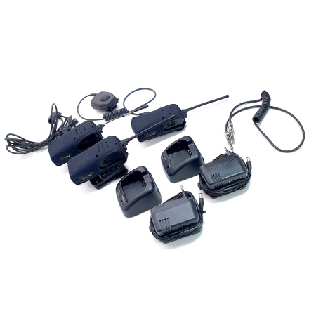 К-т радиосвязи б/у (3 рс/т Icom, 2 з/у, адаптер в автом. под Peltor, адаптер мех-ка под Peltor)